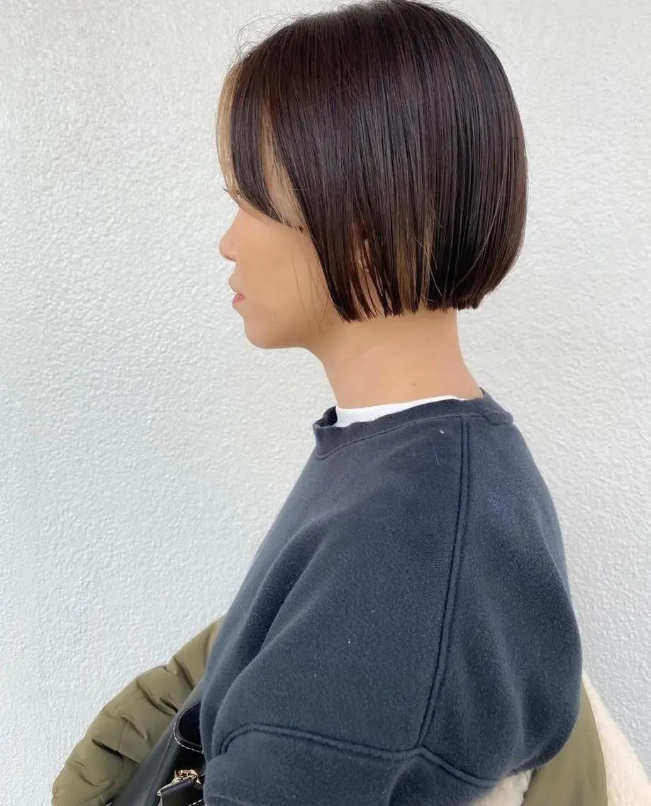 ショート カラー ショートボブ ベージュカラー インナーカラー ボブ ショートヘア 藤井 貴美子のヘアスタイル