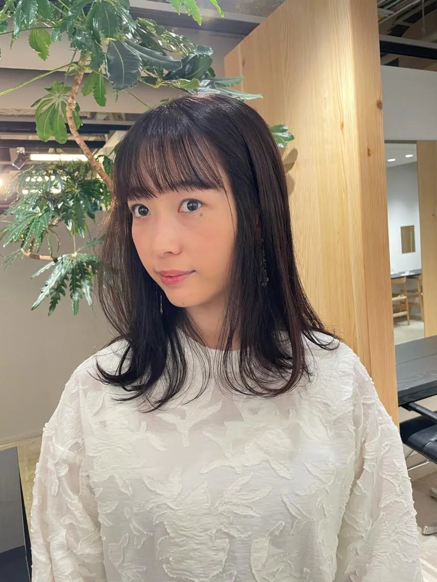 ミディアム カラー 透明感カラー カット ヘアカラー トリートメント センスをお届けします 大谷将生infpのヘアスタイル
