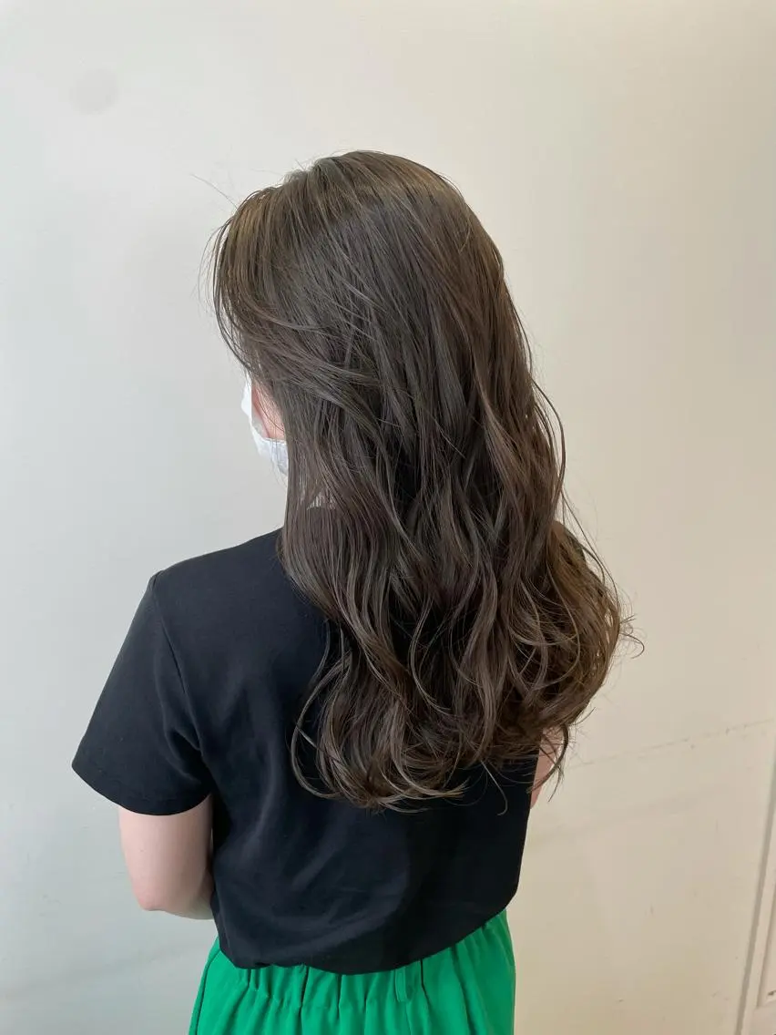ロング カラー ベージュカラー カット ヘアカラー トリートメント ヘアセット 髪質改善特化 🫧松野力也のヘアスタイル