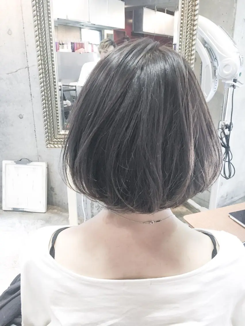 ショート カラー ダークグレー ダブルカラー ハイライトカラー ハイライト 北條 優輝のヘアスタイル