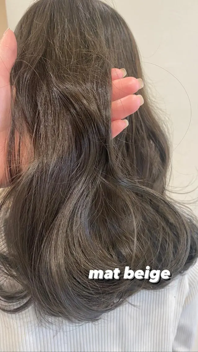 ミディアム カラー ベージュカラー 透明感カラー KAREN🕊️ 大宮美容室のヘアスタイル
