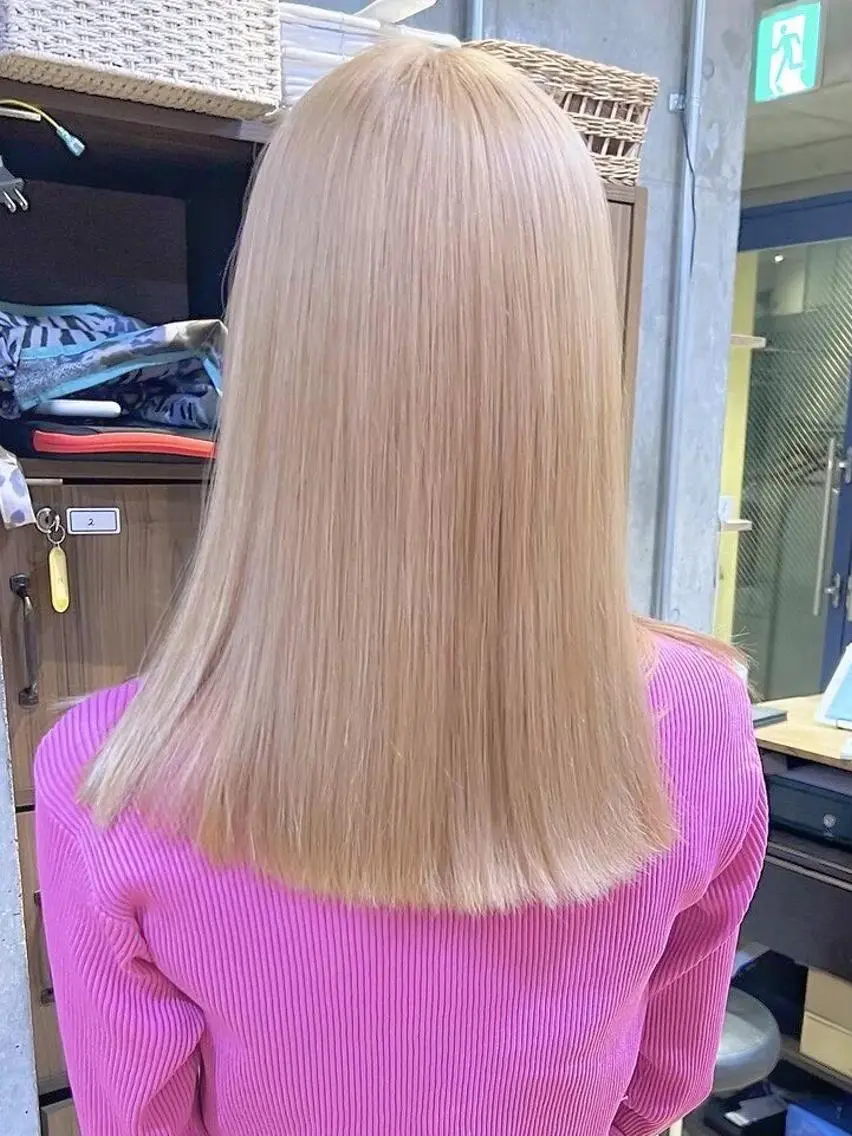 ロング カラー ブロンド ロング 盛れる艶髪カラー Harusa🎀のヘアスタイル