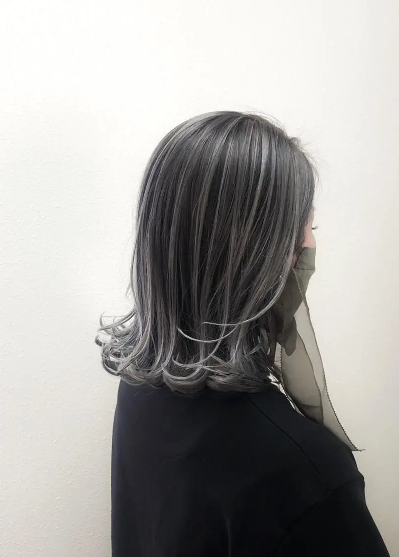 ロング カラー パーマ メンズ ヘアアレンジ キッズ ネイル マツエク・マツパ アイブロウ ショートボブ メンズバレイヤージュ メンズブリーチ メンズハイライト メンズハイトーン カラーソムリエ認定 茶屋町Eir岩本のヘアスタイル
