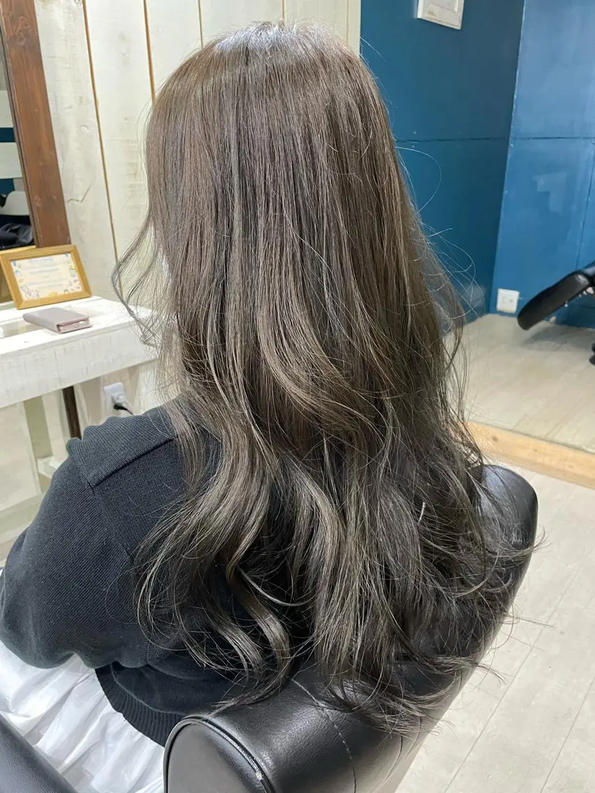ロング カラー アッシュ Mens cut Hannaのヘアスタイル