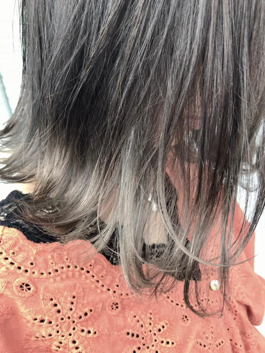 ショート カラー デザインカラー レイヤーカット匠 イソザキノリユキのヘアスタイル
