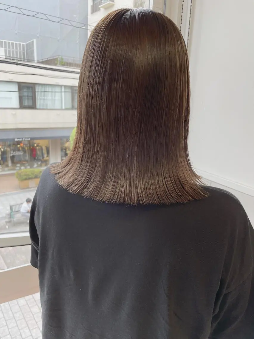 ミディアム カラー ベージュカラー カット ヘアカラー 齋藤 咲のヘアスタイル