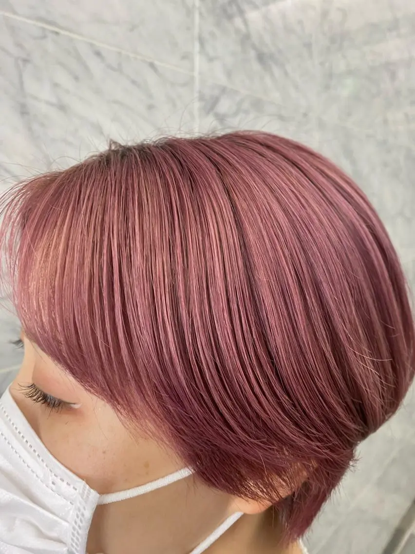 ショート カラー ハイトーンカラー ピンクカラー ミディアムレイヤー 添田晃基のヘアスタイル