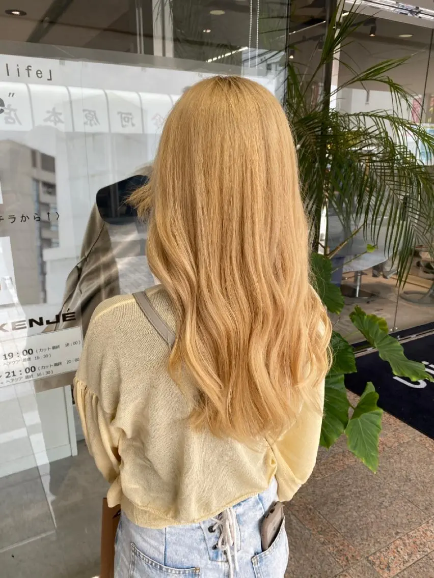 ロング カラー ベージュカラー ミルクティーベージュ 町田縮毛矯正/ 髪質改善/美髪特化のヘアスタイル