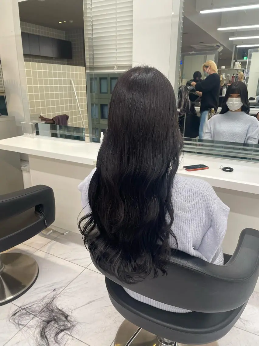 ロング カラー パーマ ヘアアレンジ メンズ キッズ ネイル マツエク・マツパ アイブロウ 🦋縮毛/韓国レイヤ ー/透明感カラー🦋のヘアスタイル