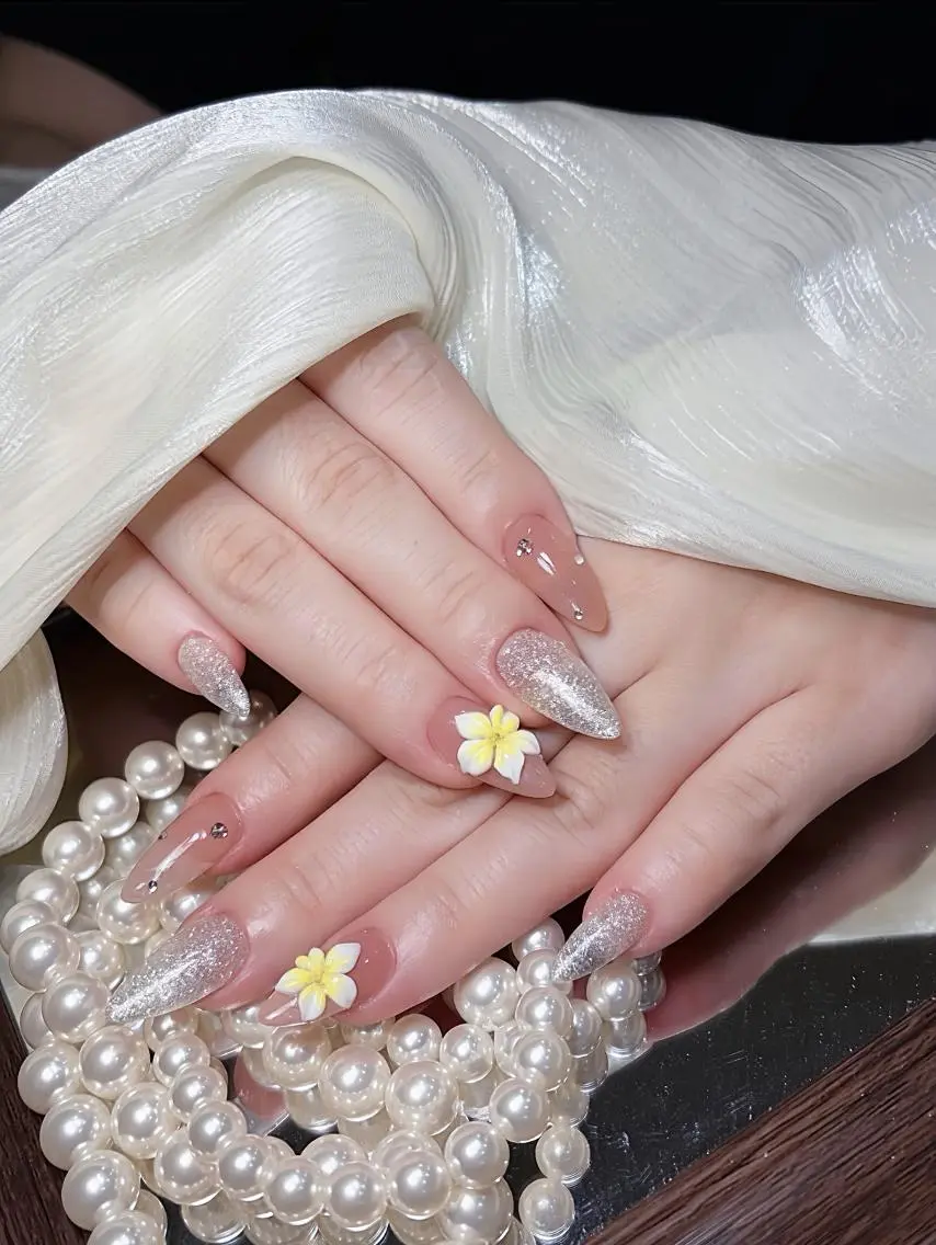 ネイル ハンドネイル ハンドケア 🎀も ものネイルデザイン