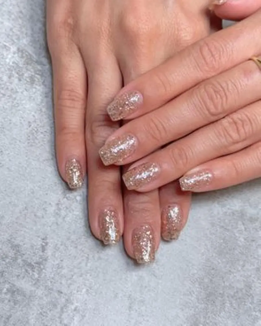 ネイル ハンドネイル フットネイル ハンドケア Rinaky_ Kora Nailのネイルデザイン