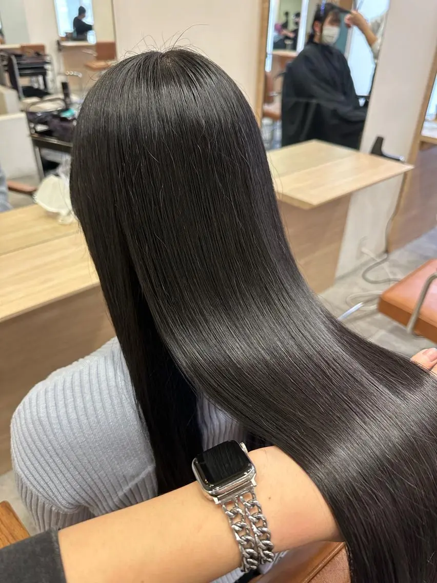 ロング カラー アッシュ ベージュカラー ブリーチ ブラウンカラー ケアブリーチ 👑髪質改善の匠👑 サンジョウ ユウキのヘアスタイル