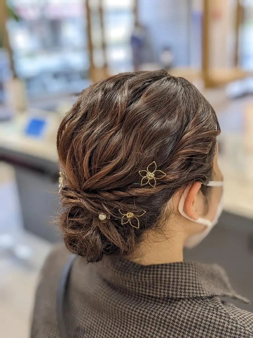 ミディアム ヘアアレンジ 育てる髪質改善🩵 naoko🩵南行徳のヘアスタイル