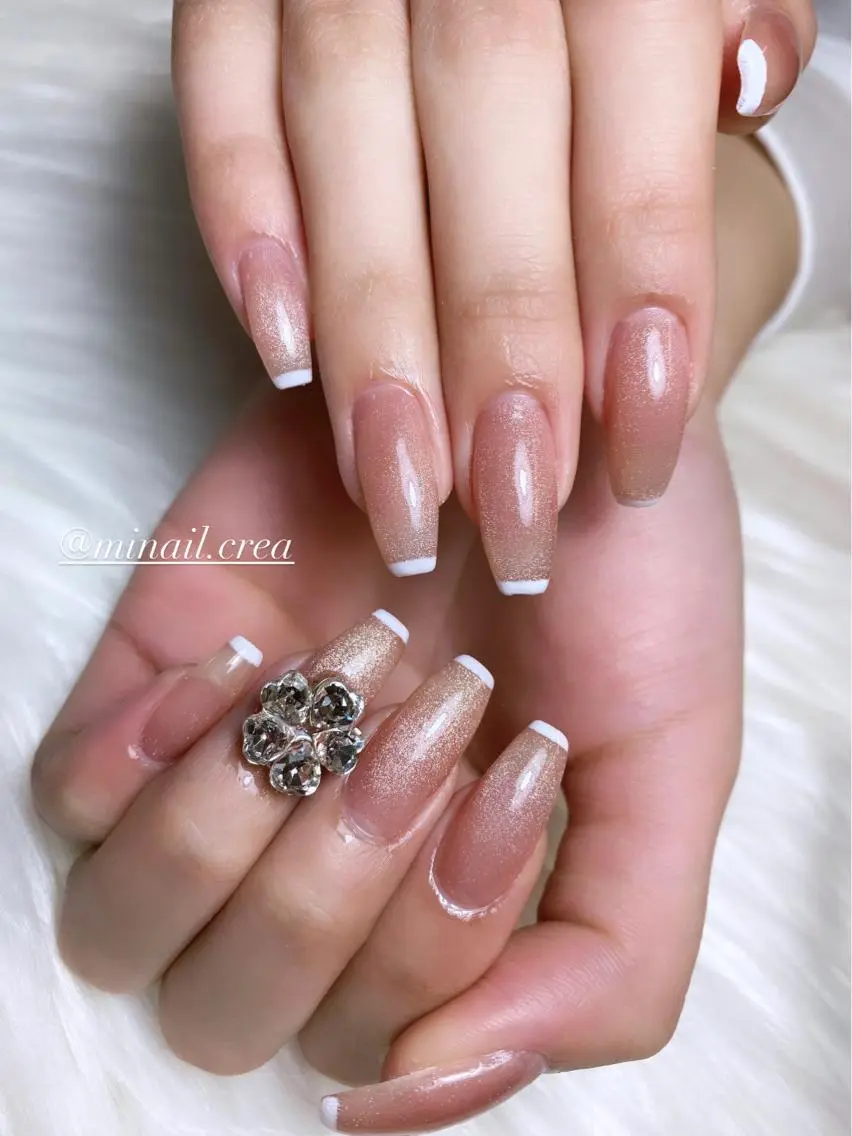 ネイル フレンチネイル ロングネイル マグネットネイル ワンカラーネイル スカルプネイル CReA nailのネイルデザイン