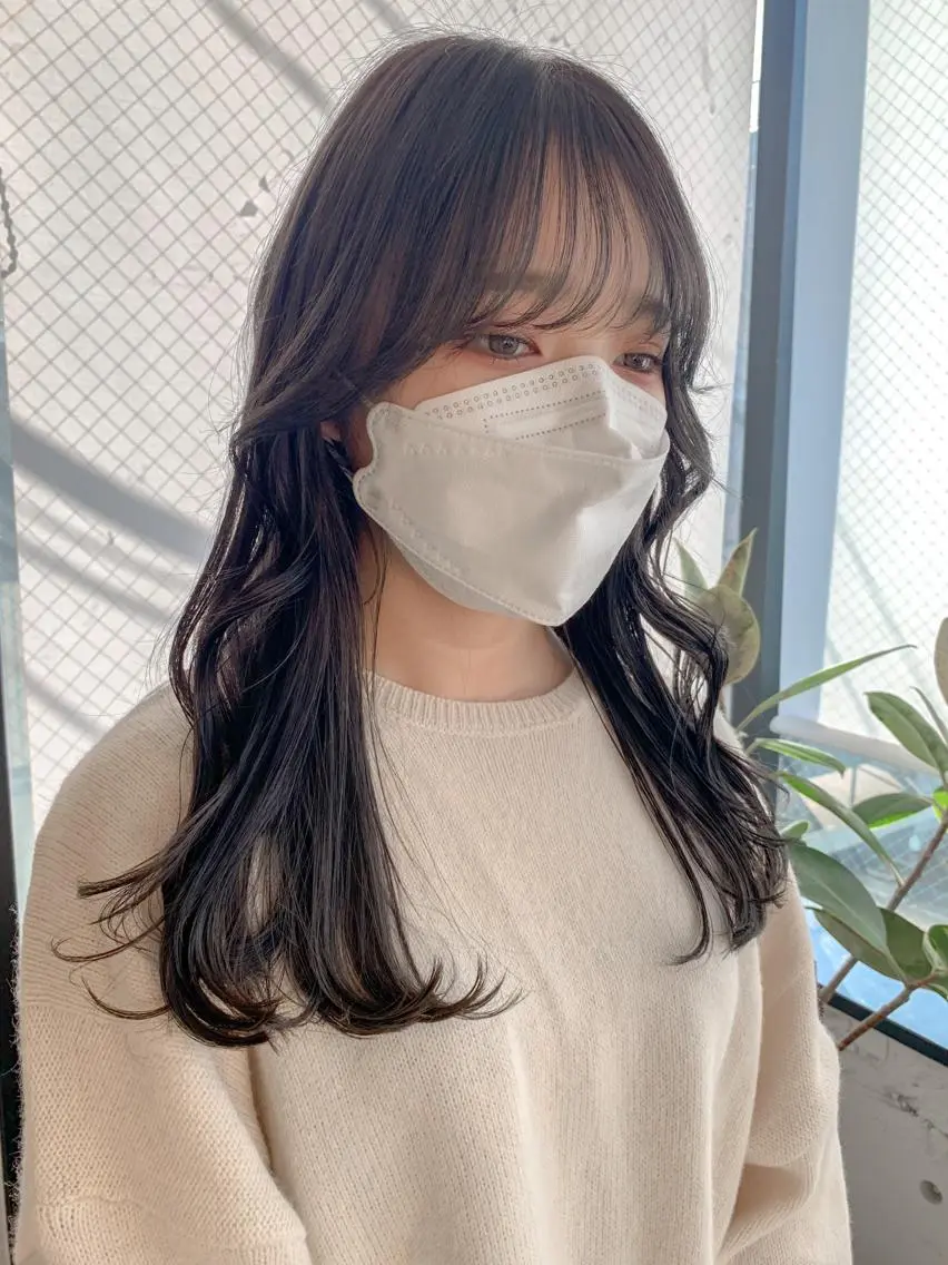 ロング カラー ヘアアレンジ 透明感カラー グレージュ ヘアカラー トリートメント yuka .のヘアスタイル
