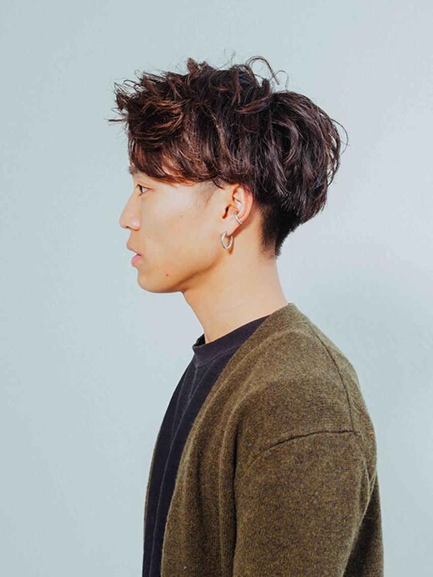 ショート メンズ アップバング コンマヘア フェードカット マッシュ スキンフェード トップスタイリスト ✨KIRIKA中野✨のヘアスタイル