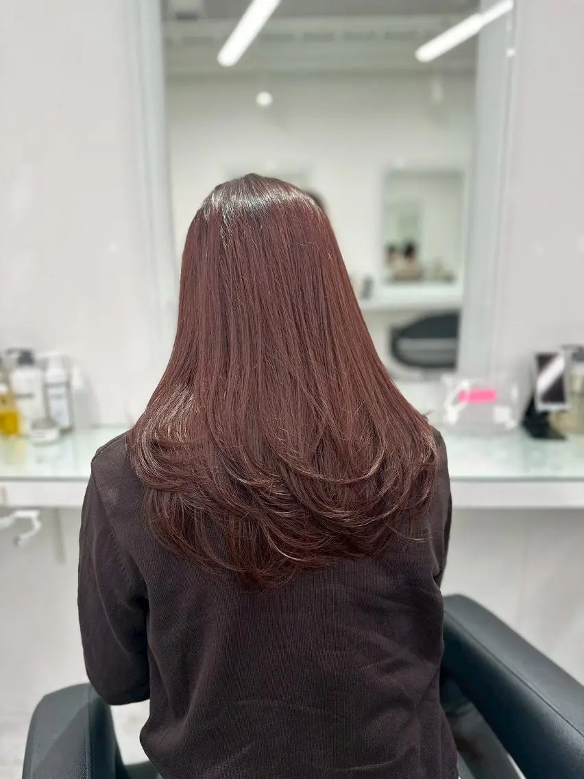 カラー 夏の透明感🤍トレ ンドレイヤー🤍銀座のヘアスタイル