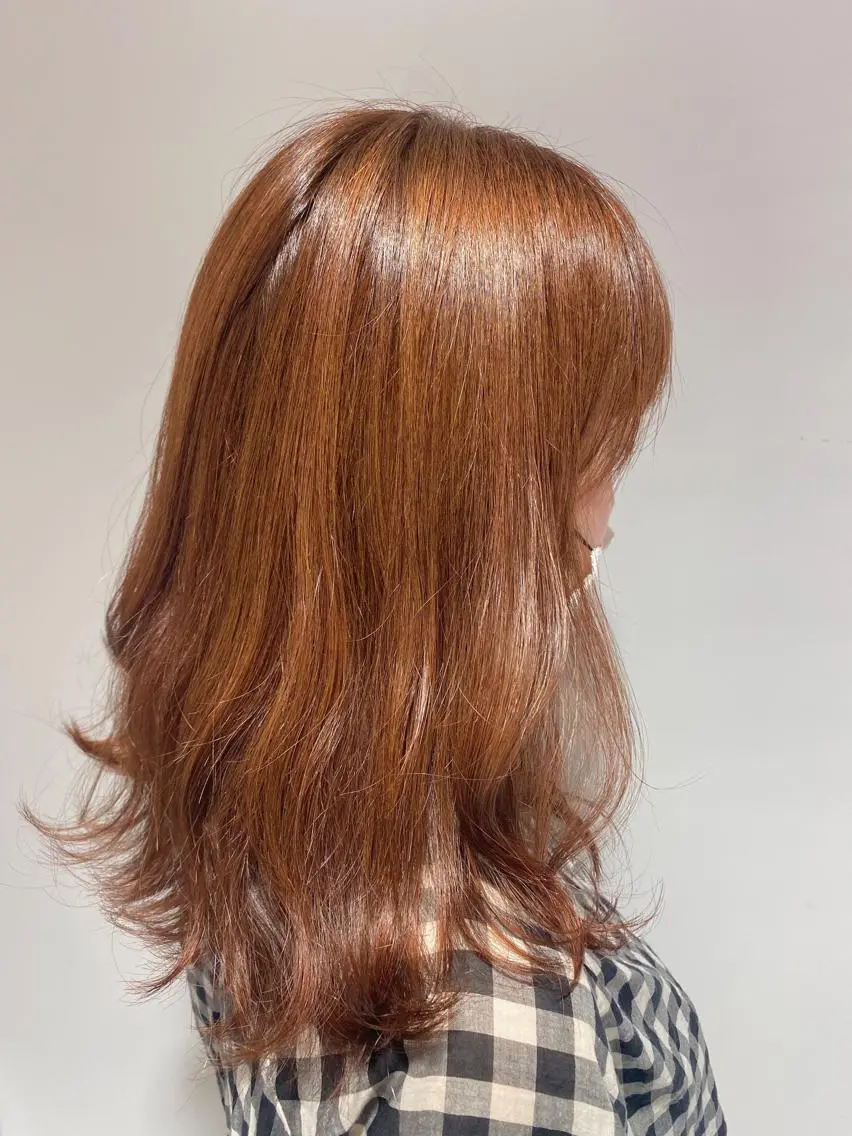 ロング ヘアカラー 小谷野 真優のヘアスタイル