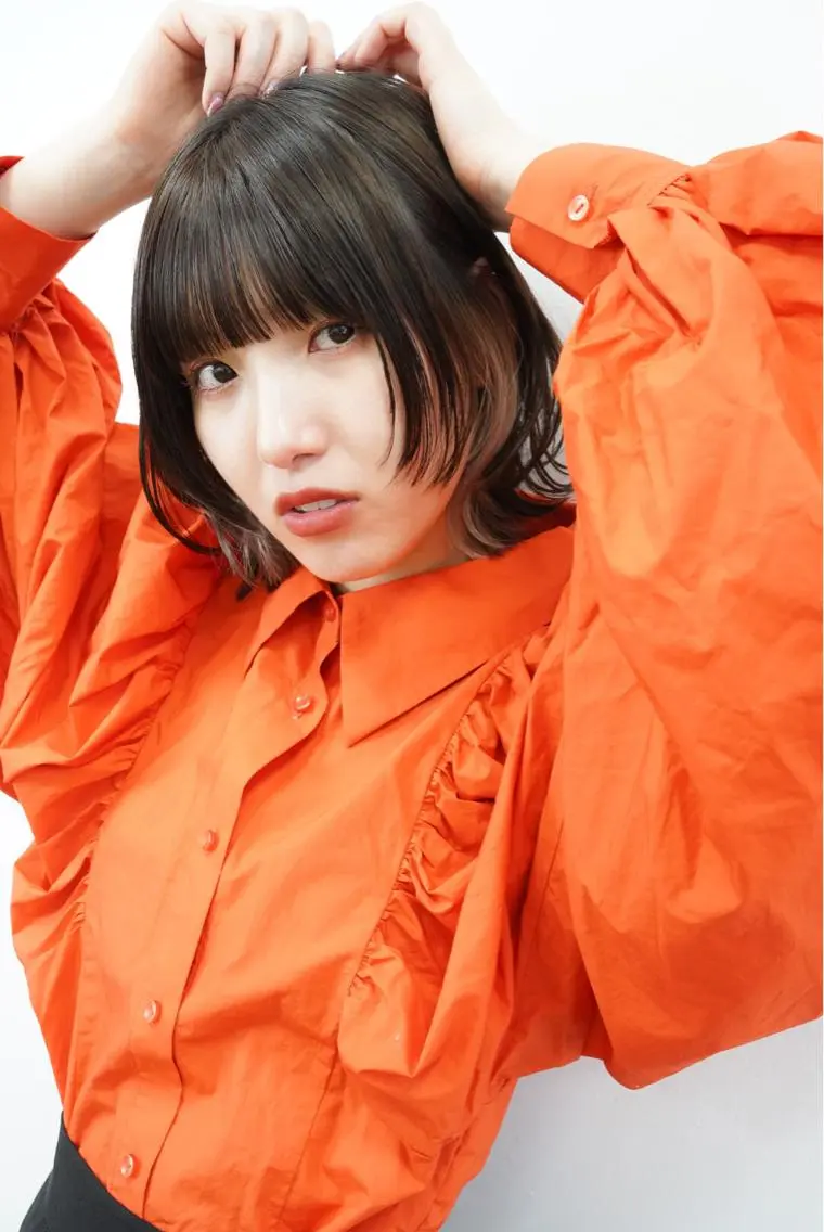 ミディアム カラー イヤリングカラー YURAGI🤍 SAEのヘアスタイル