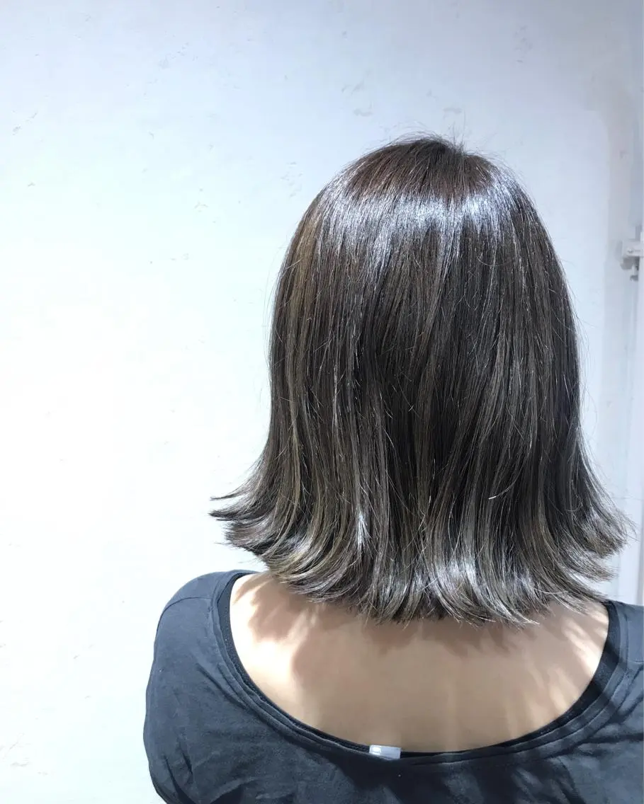 ミディアム カラー パーマ ヘアアレンジ グレージュ ボブ 外ハネヘア 縮毛矯正/美髪 髪質改善/石田幸輔のヘアスタイル