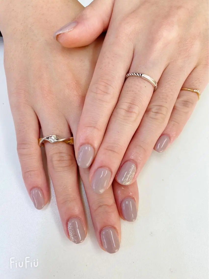 ネイル シンプルネイル ハンドネイル Romine アイラッシュ&ネイルのマツエク・マツパデザイン