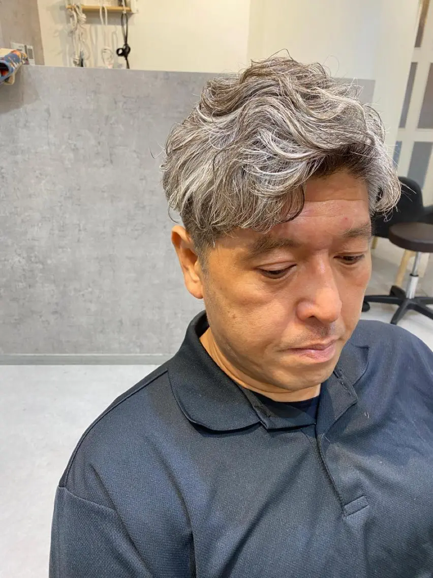 ショート パーマ メンズ カット パーマ トリートメント 似合う髪型が 分からない方へのヘアスタイル