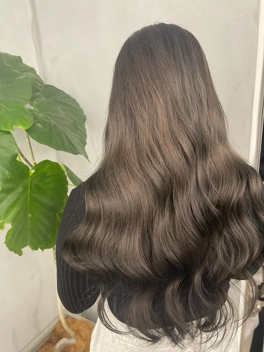ロング カラー カット ヘアカラー パーマ 縮毛矯正 トリートメント emi/髪質改善/ 韓国風/艶カラーのヘアスタイル