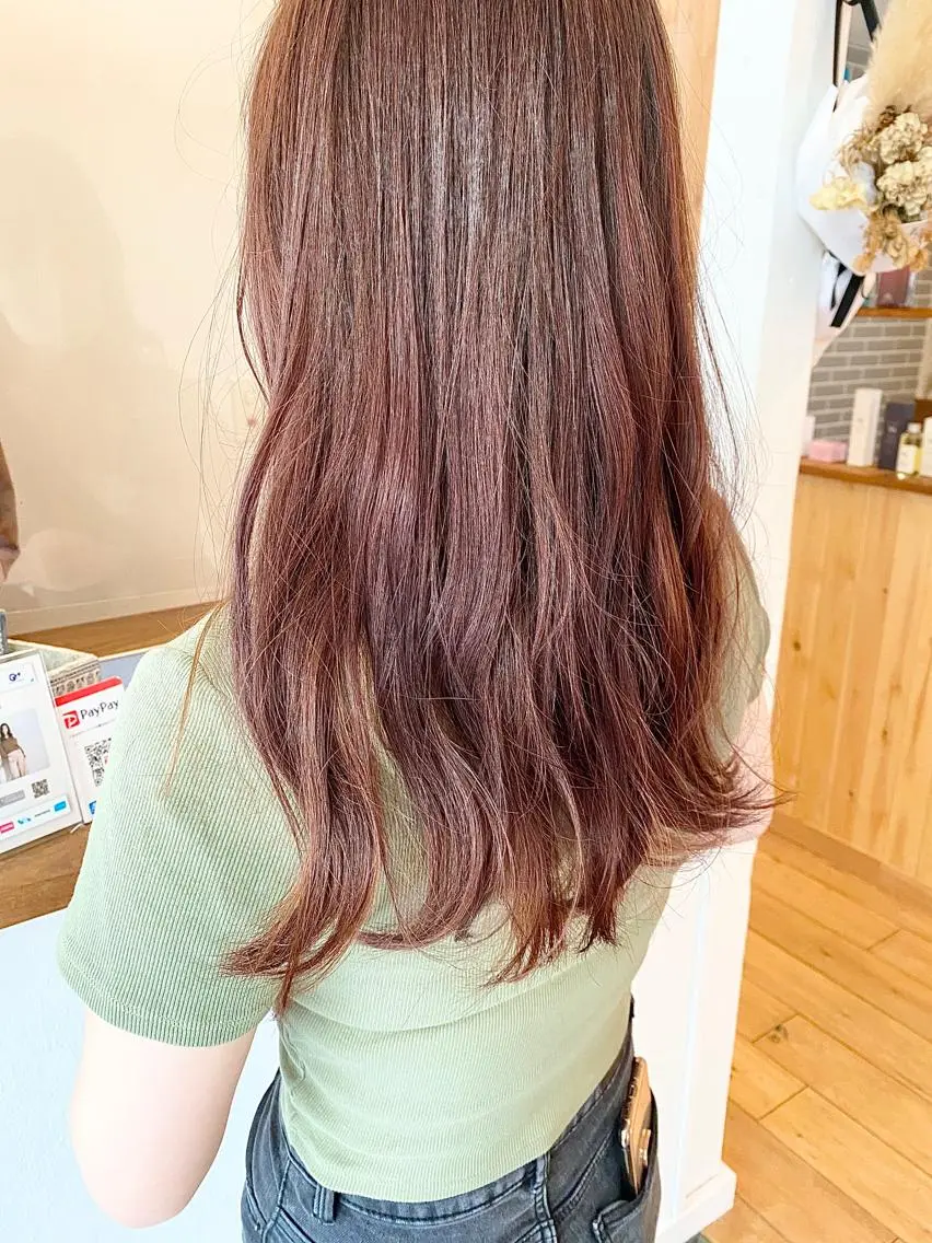 ロング カラー パーマ ヘアアレンジ メンズ キッズ ネイル マツエク・マツパ メンズインナーカラー ベージュカラー インナーカラー ピンクカラー ピンクベージュ インナーカラー/ KANAのヘアスタイル