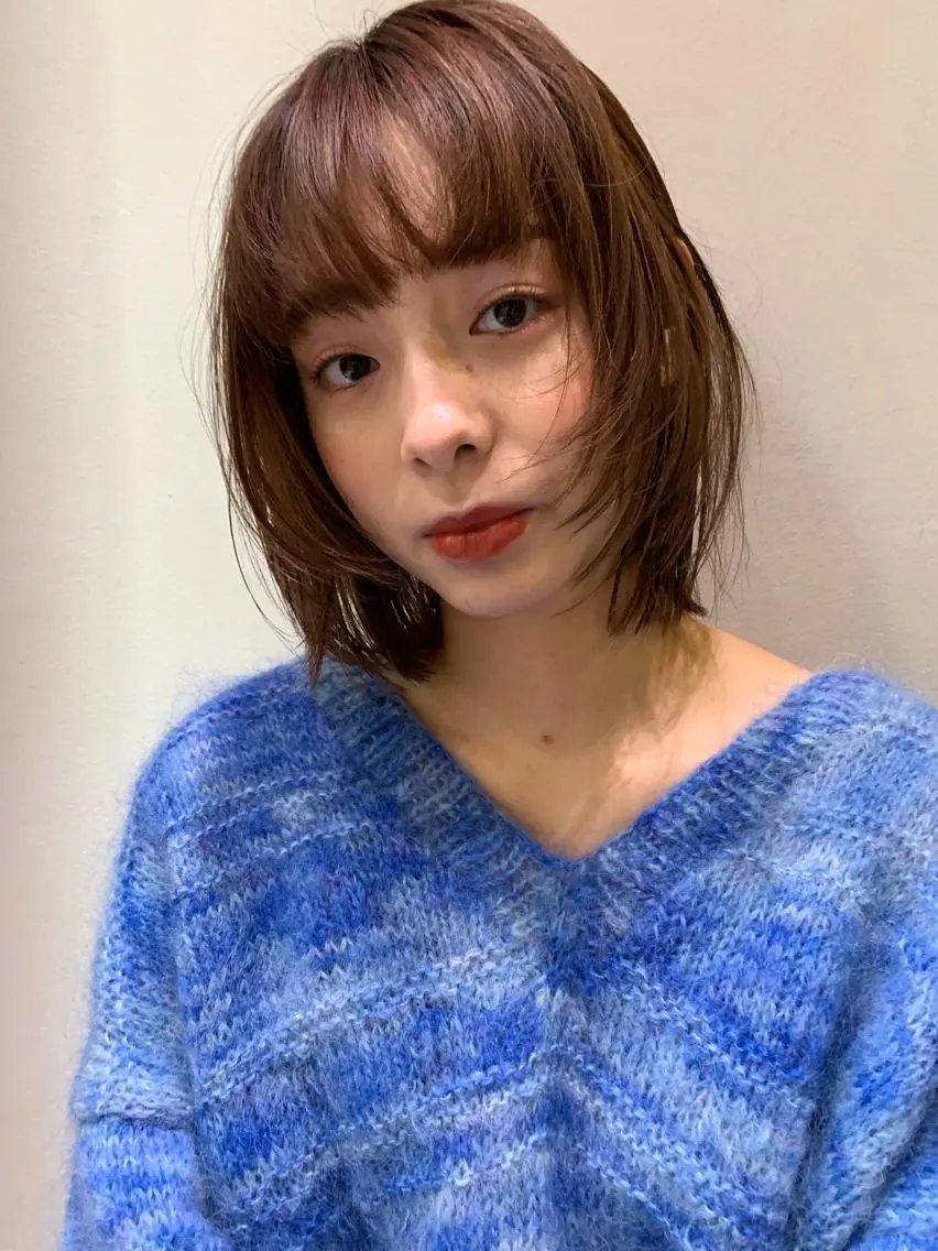 ショート ヘアカラー トリートメント 柔らかいカラー🎀 rinaのヘアスタイル