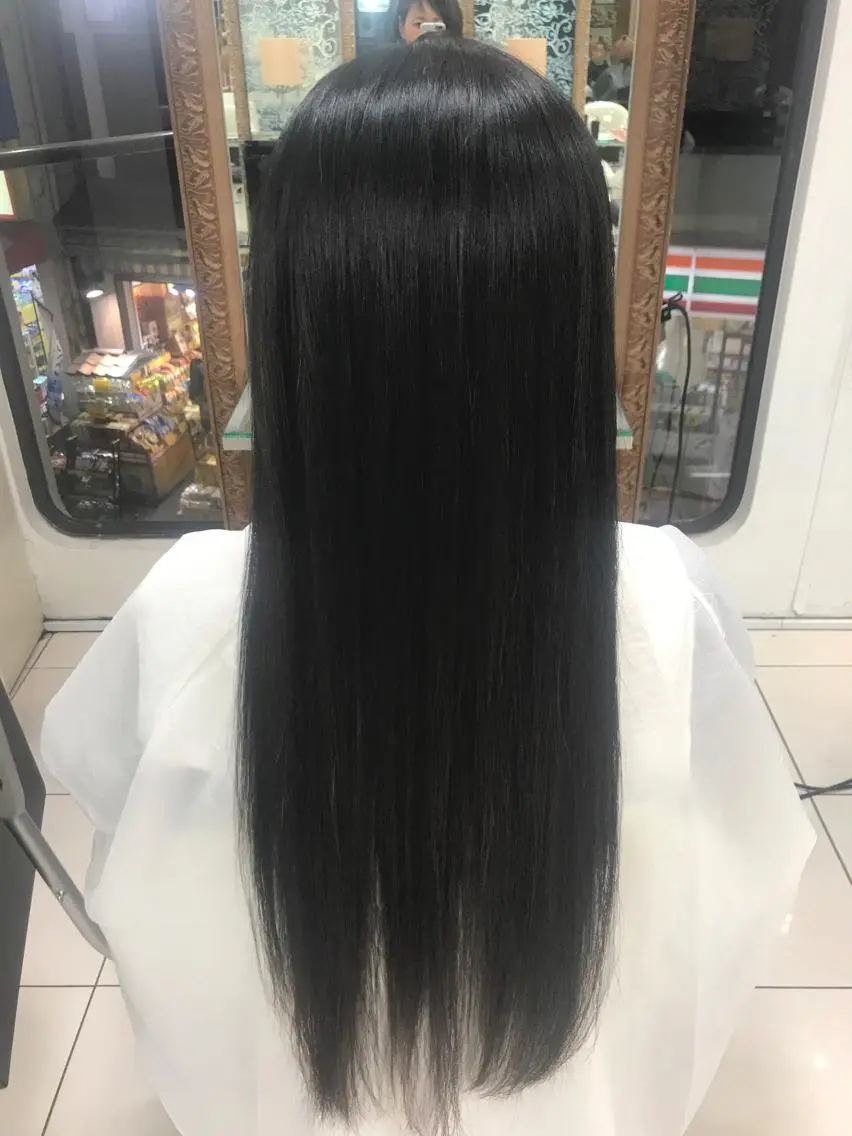 ロング パーマ 縮毛矯正 トリートメント 米良 志織のヘアスタイル