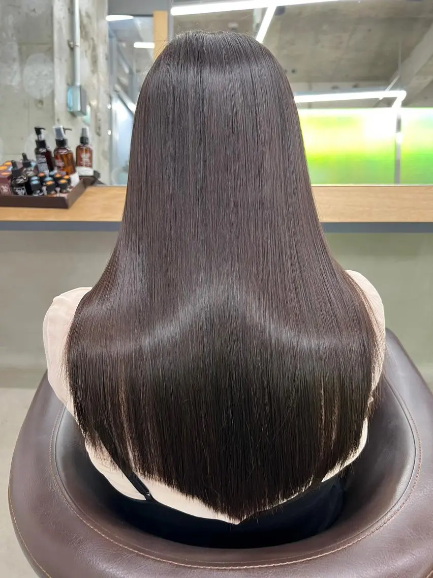 ミディアム カラー パーマ ヘアアレンジ ミディアムパーマ アディクシーカラー アッシュ ベージュカラー ブラウンカラー ヘアカラー トリートメント 【ヘアケア特化型】 newi天王寺のヘアスタイル