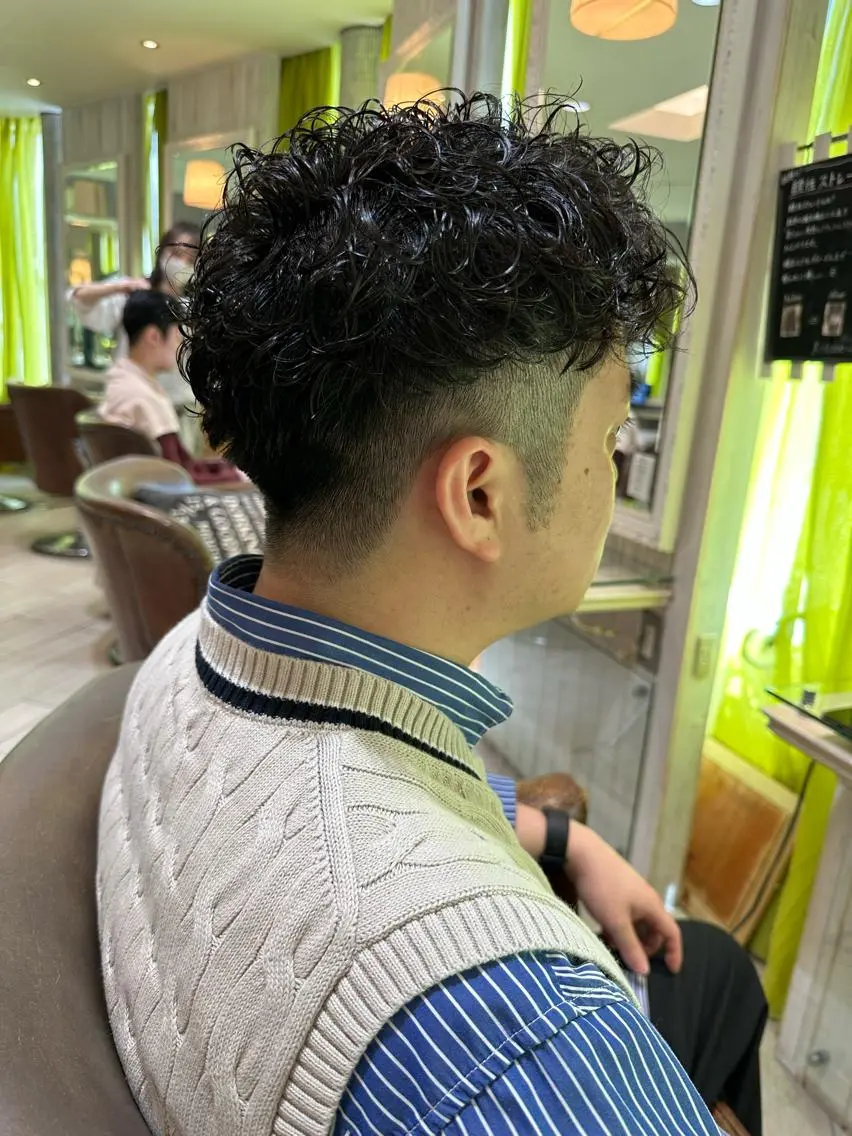 パーマ メンズ カット パーマ メンズパーマ特化🔥 ツイスパ/シャドウのヘアスタイル
