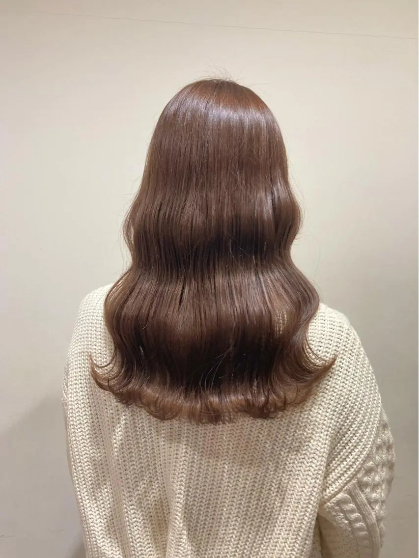 ロング カット ヘアカラー トリートメント 梅山 美侑のヘアスタイル
