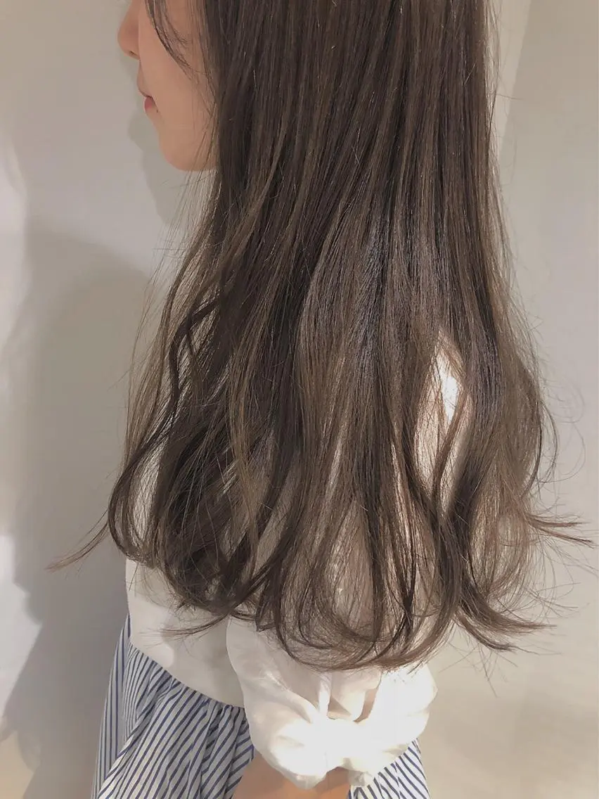 ロング カラー ブリーチ 透明感カラー イルミナカラー ブリーチなしカラー scene. haraのヘアスタイル
