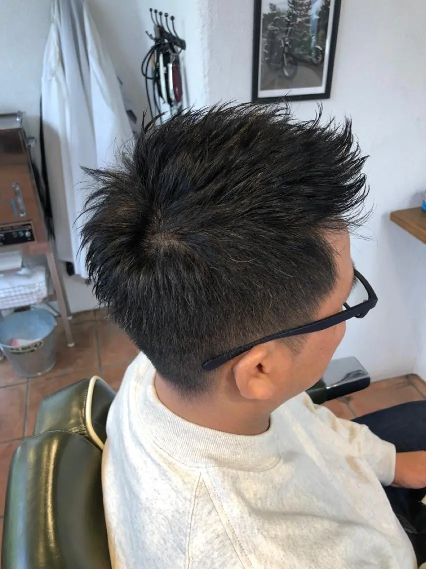 ショート メンズ カット 冨士川 英樹のヘアスタイル