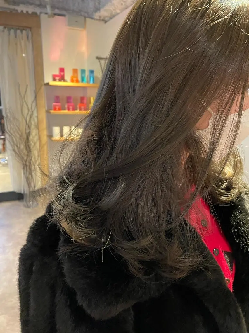ミディアム 🧣misaki 🧣のヘアスタイル