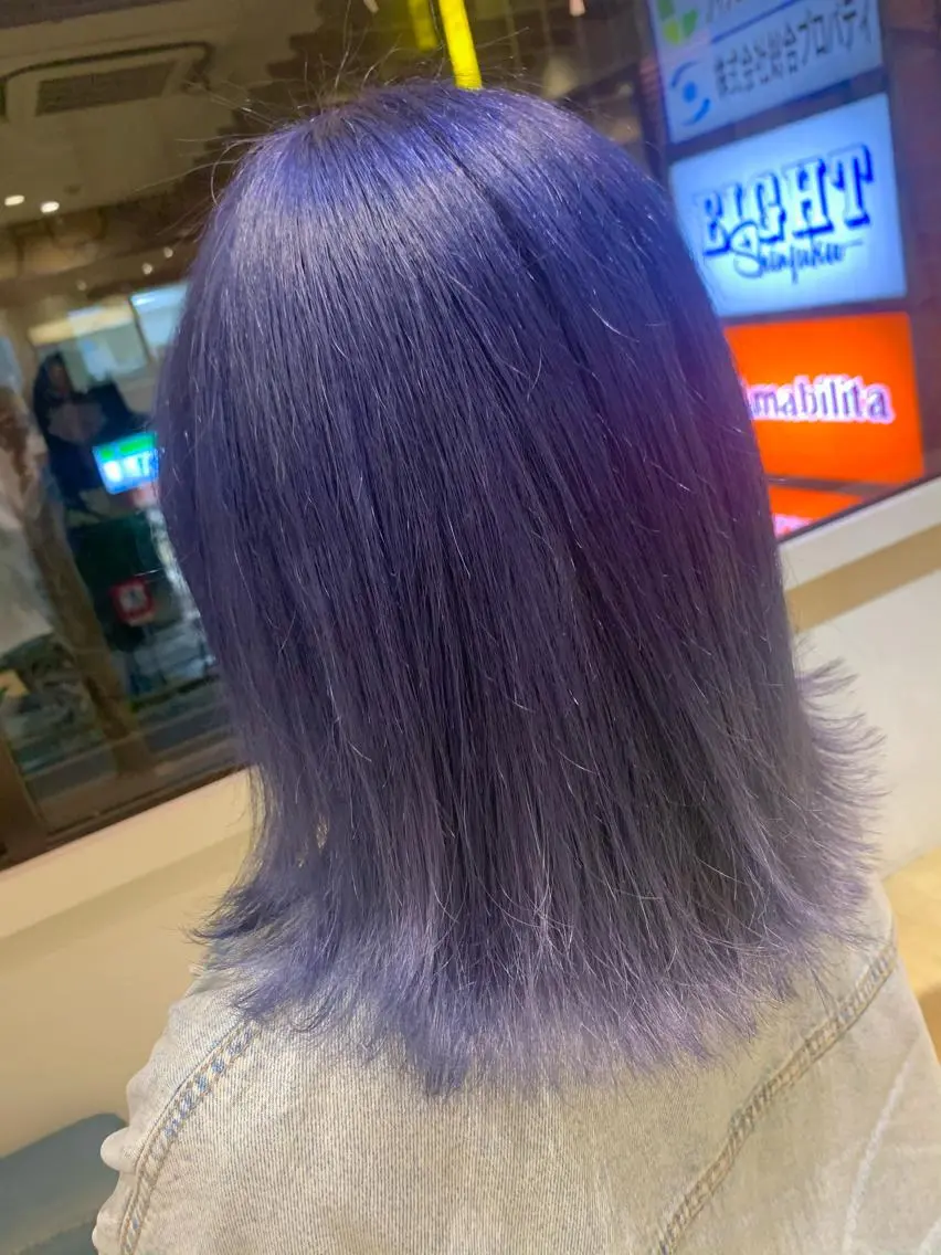 セミロング パープルカラー ヘアカラー トリートメント 渋谷ハイトーン/ デザインカラー阿部のヘアスタイル