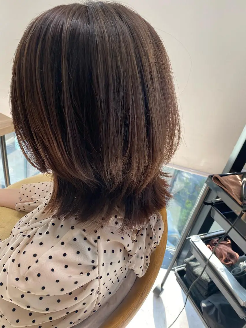 ミディアム カラー ヘアカラー トリートメント 似合う髪型が 分からない方へのヘアスタイル
