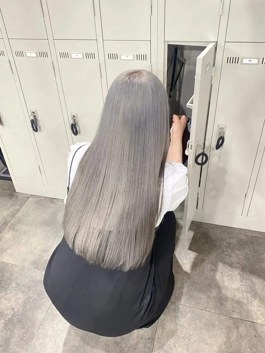 ロング カラー エフェクトブリーチ 🌟前澤啓太朗のヘアスタイル