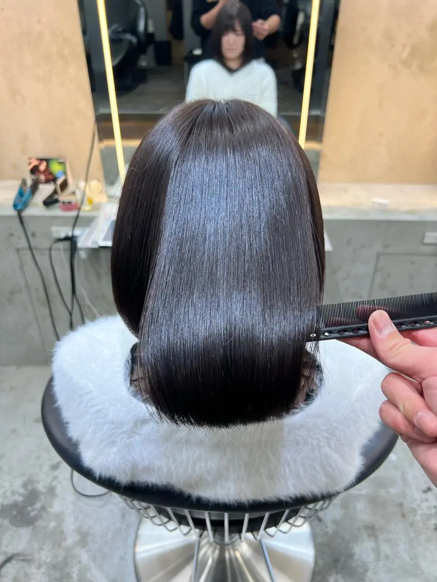 ショート カット 縮毛矯正 トリートメント ヘアセット 縮毛矯正×艶髪カラー 髪質改善/三ツ木のヘアスタイル