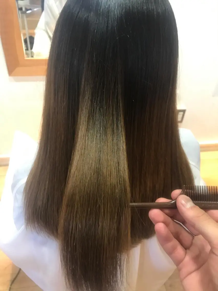 ミディアム 豊中駅3分eha レッスンモデルのヘアスタイル