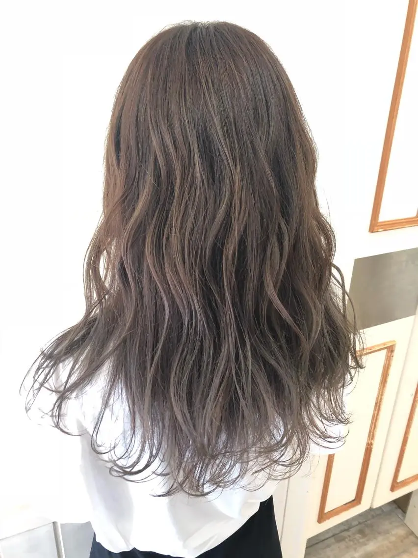 ロング ハイライト ヘアカラー トリートメント パーソナルカラー骨格 顔タイプ 小幡のその他イメージ