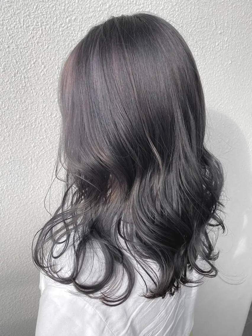 ミディアム カラー カット ヘアカラー トリートメント ブリーチ koheiのヘアスタイル