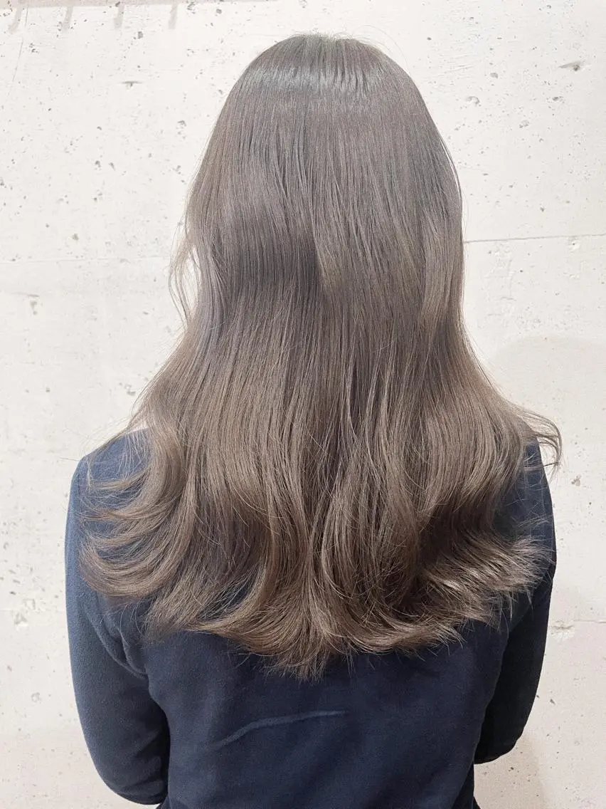 ミディアム ハイライト カット ヘアカラー トリートメント 360°キレイな ショートカットのヘアスタイル