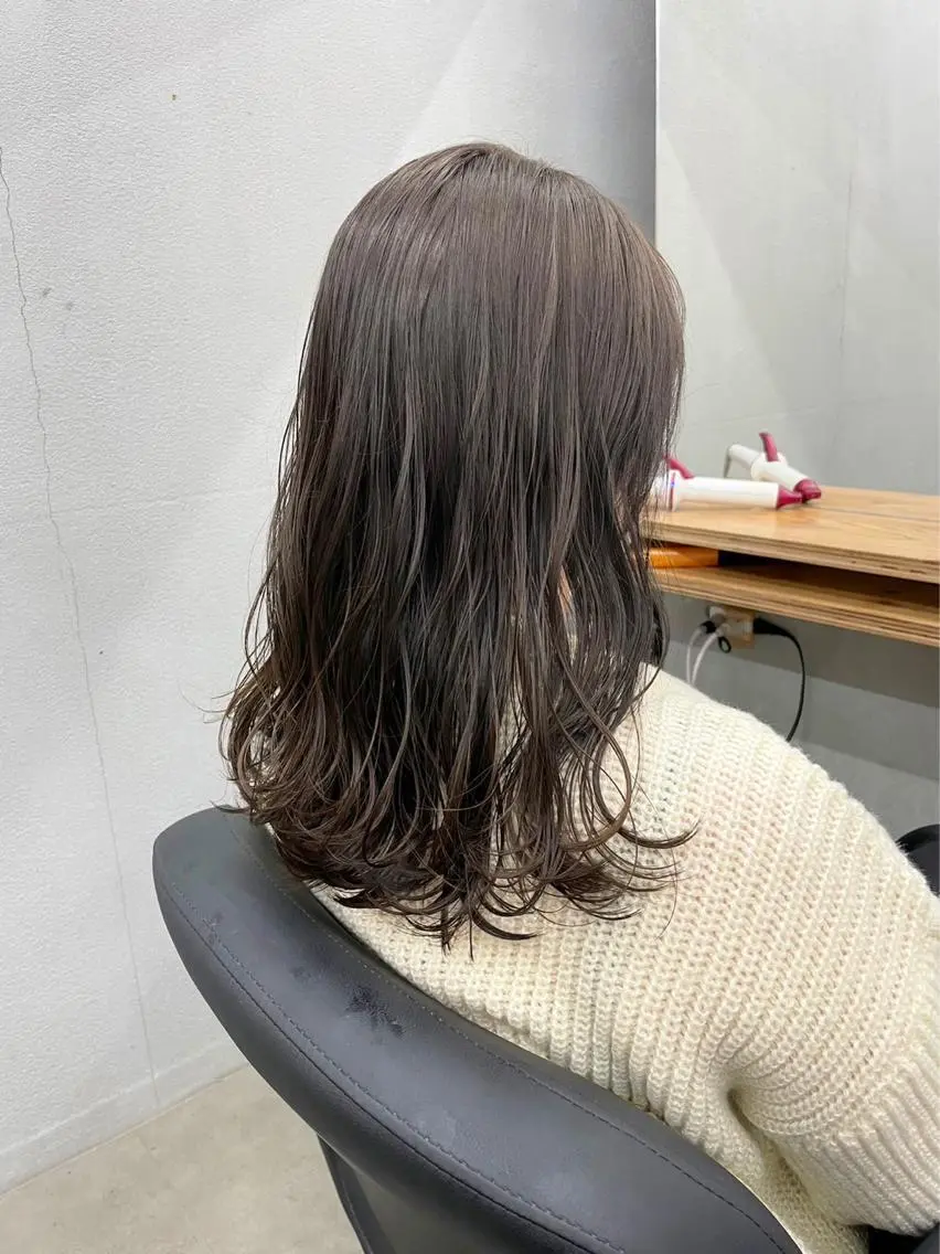 セミロング カット ヘアカラー トリートメント ひより ／novusのヘアスタイル