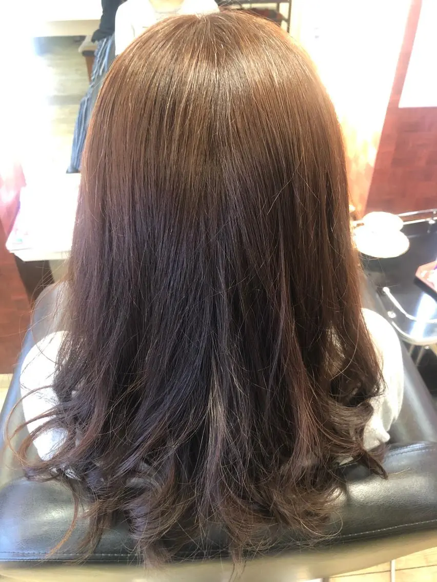 セミロング カラー アッシュ ピンクカラー 織田 英之のヘアスタイル