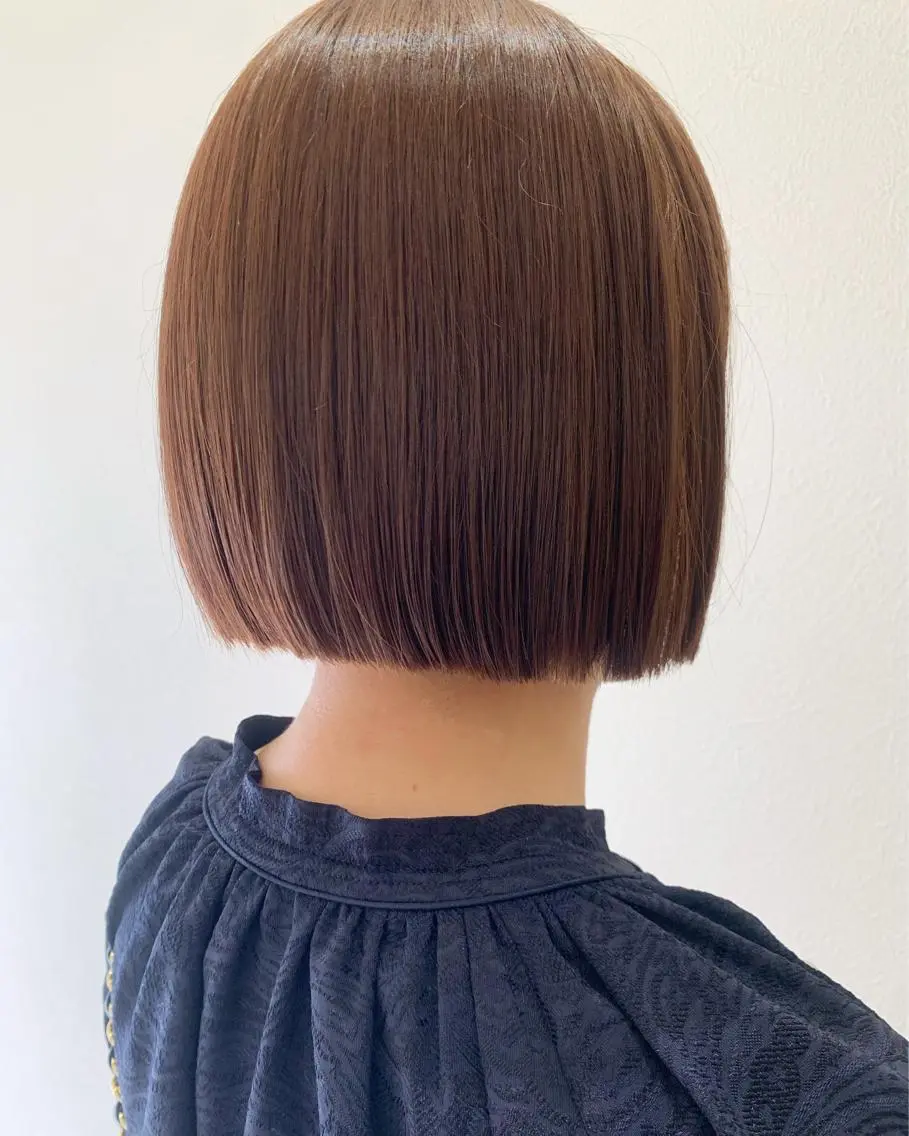 ショート カラー ベージュカラー ブリーチ ブリーチなしカラー オレンジ オレンジベージュ hubhair レイヤー/透明感のヘアスタイル