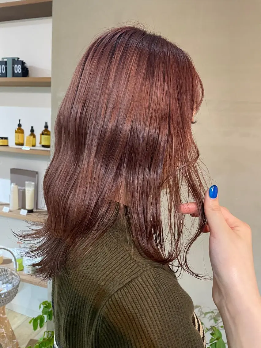 ミディアム カラー ヘアカラー カジ エリナのヘアスタイル