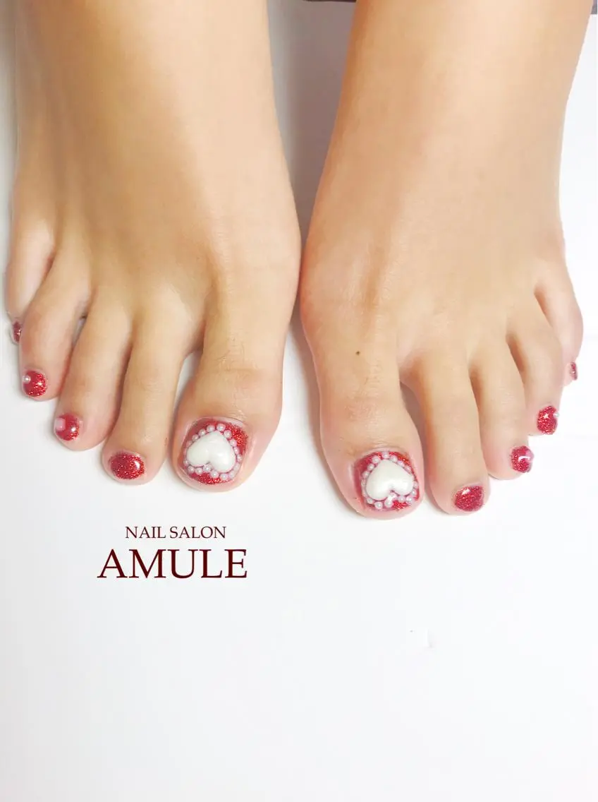 ネイル フットネイル ジェルネイル ハート ラメ(グリッター) ワンカラーネイル フットネイル NAILSALON AMULEのネイルデザイン
