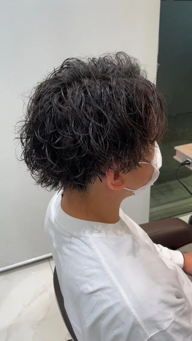 ショート パーマ メンズ メンズパーマ ツイストスパイラルパーマ スパイラルパーマ カット パーマ 川崎メンズパーマ特化 根本涼太のヘアスタイル